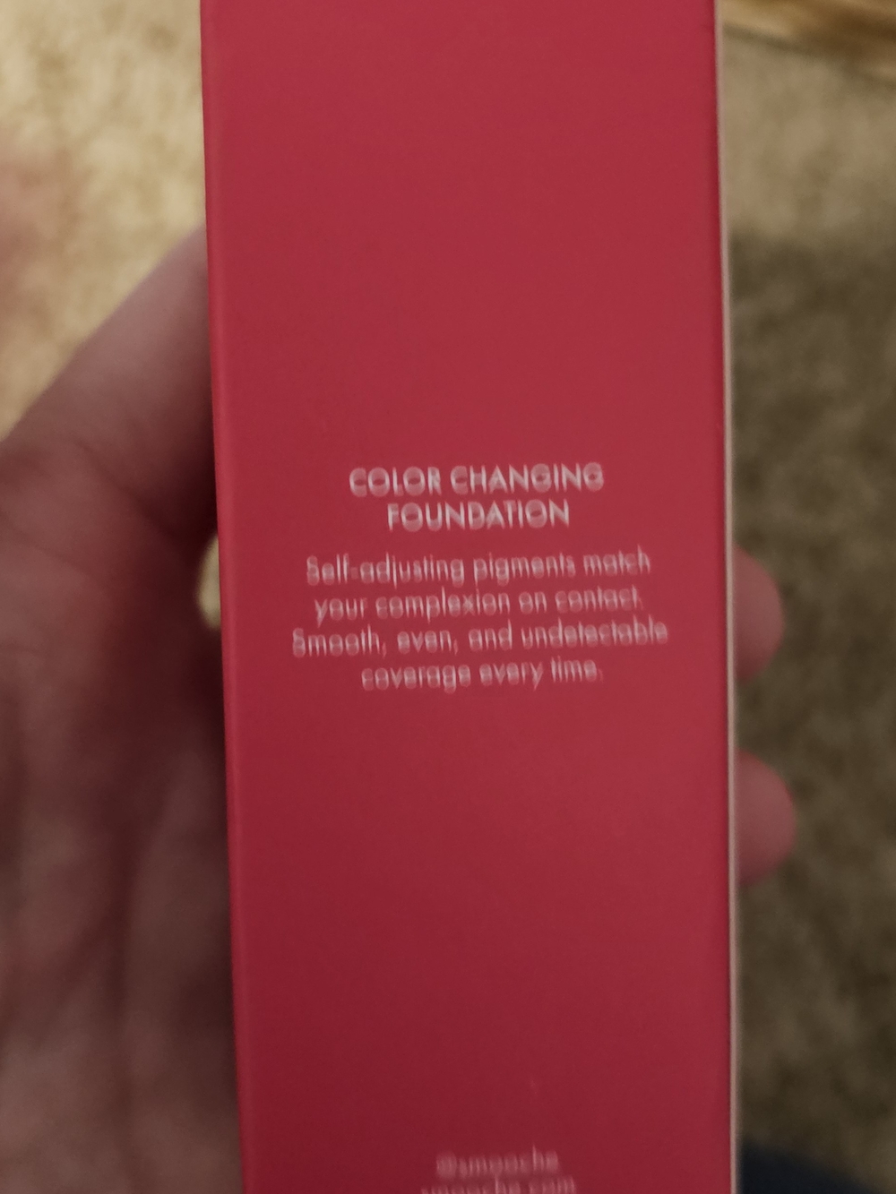 Color-Changing Foundation - Picture 3 of 4